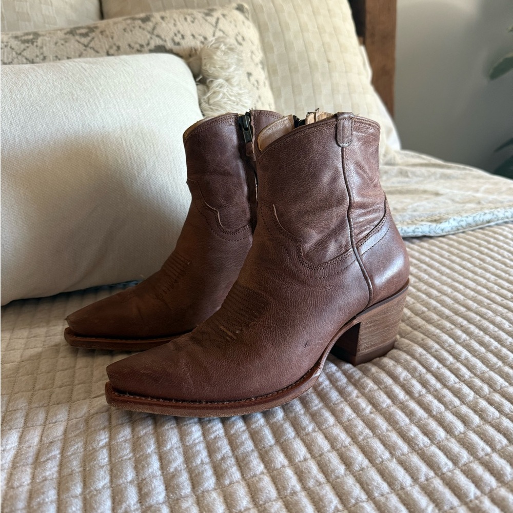 Tecovas Brown Leather Ankle Boots